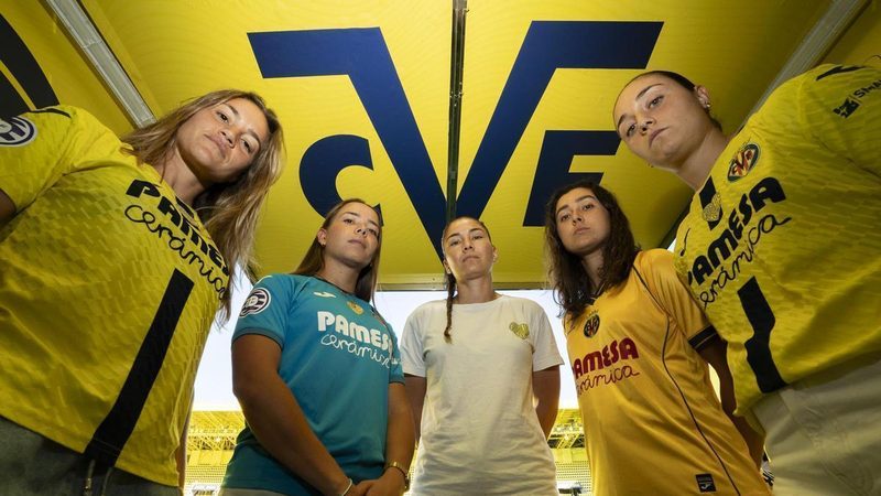 El Villarreal femenino busca el ascenso a Primera División en un duelo decisivo