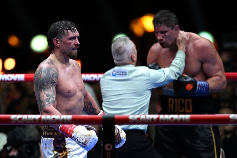 Verhoeven pede desculpas de árbitro após derrota polêmica para Usyk no Egito