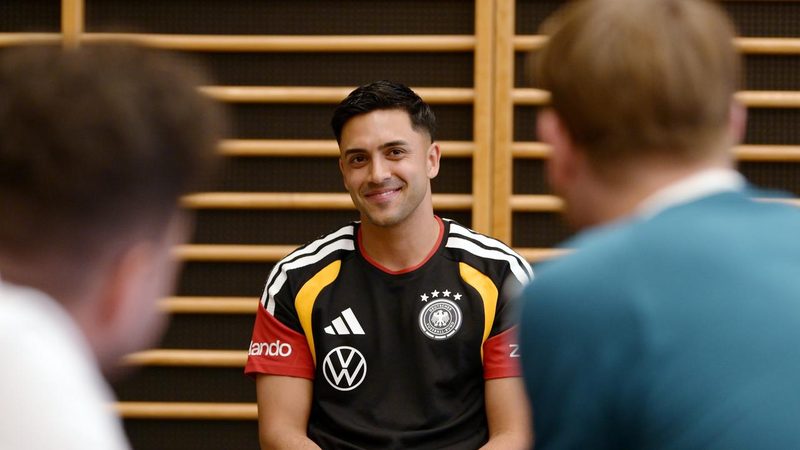 DFB-Elf testet gegen Finnland: Amiri reflektiert über seine Rolle auf der Bank