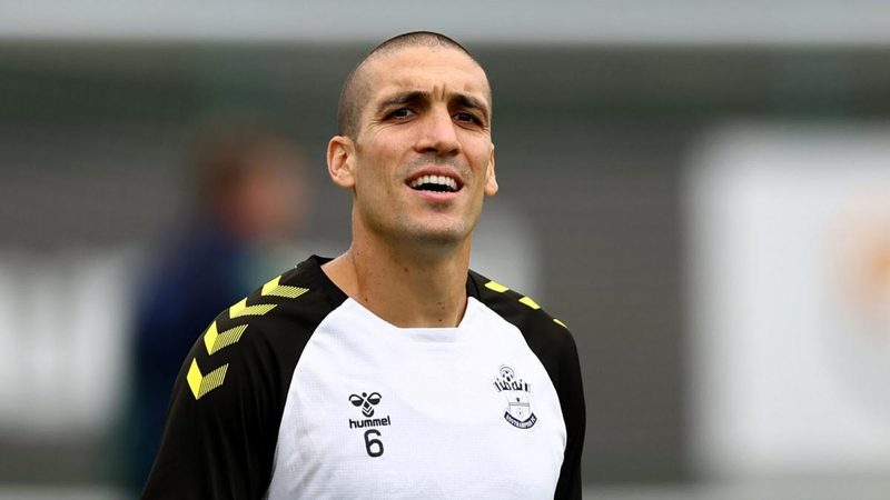 Oriol Romeu: De regreso al Southampton con un papel secundario y futuro incierto