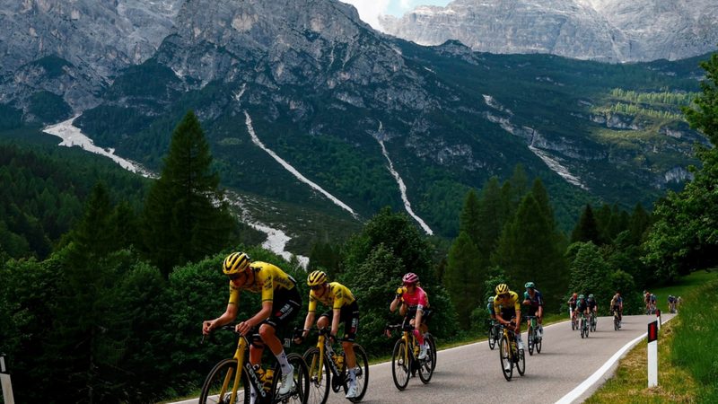Visma se reafirma en 2026: Van Aert y Vingegaard desafían a Pogacar
