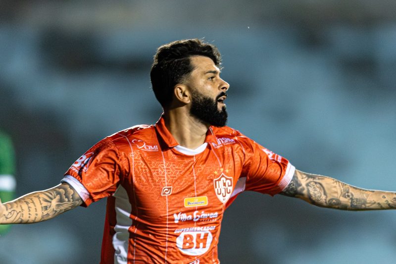 Uberaba conquista vitória convincente sobre Caldense na estreia do Módulo 2