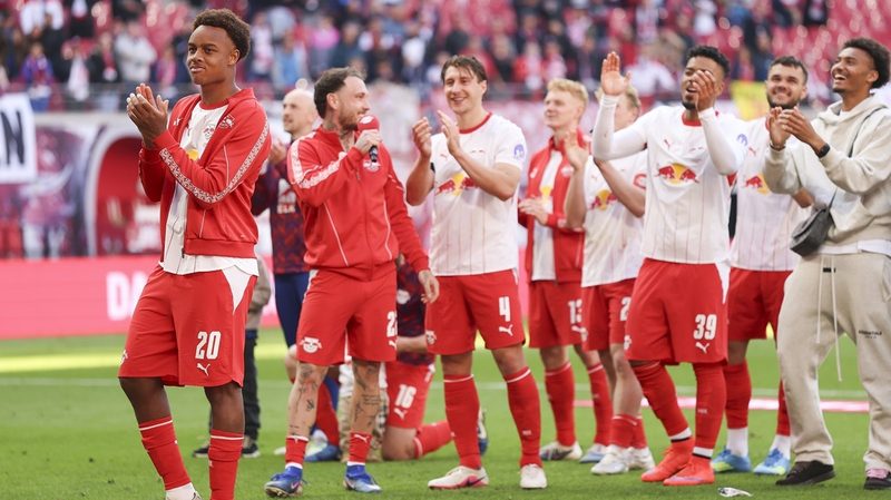 RB Leipzig führt Liste der Klubs mit den jüngsten Spielertransfers an