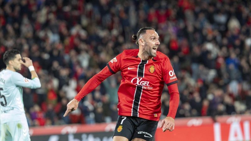 Vedat Muriqi se aleja del Mallorca y apunta al Fenerbahçe tras elecciones