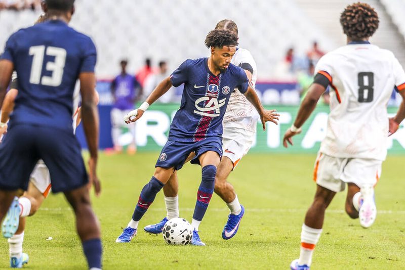 Le FC Porto vise Mathis Jangeal, pépite du Paris Saint-Germain