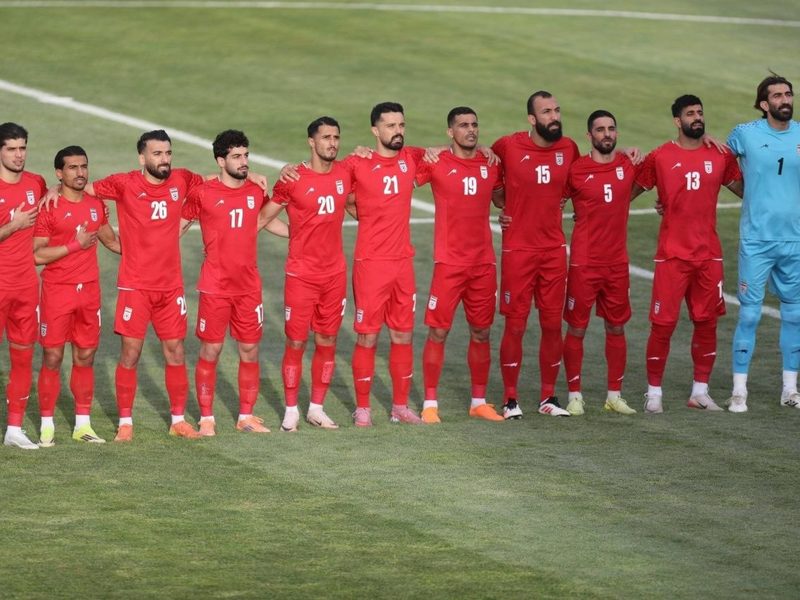 Irán enfrenta crisis con el Mundial: 17 jugadores sin ritmo y Azmoun excluido