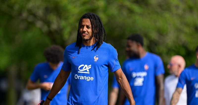 L'équipe de France émerveille ses joueurs avec un accueil mémorable à Clairefontaine