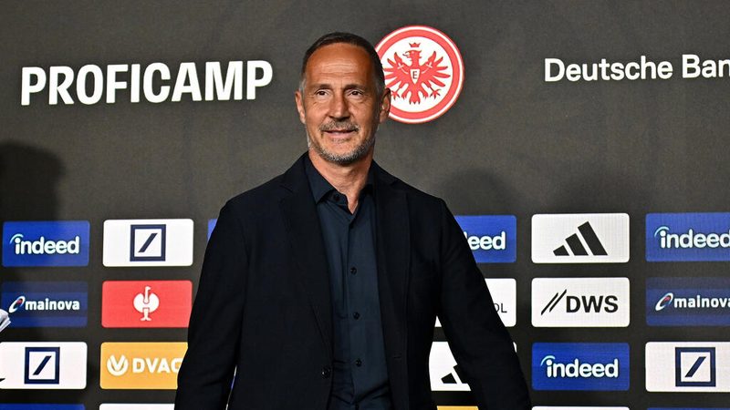 Eintracht Frankfurt plant Transfers: Hütter favorisiert Magassa und Wimmer
