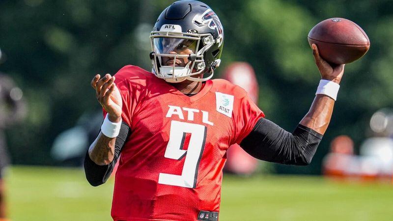 Atlanta Falcons' QB Battle: Tua Tagovailoa Leads Over Michael Penix Jr. for Week 1