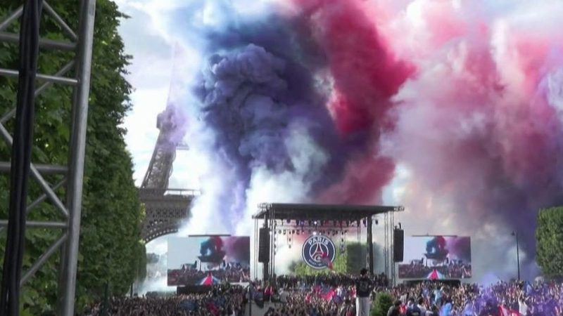 Une journée historique : le PSG sacré en Ligue des champions célèbre avec ses supporters