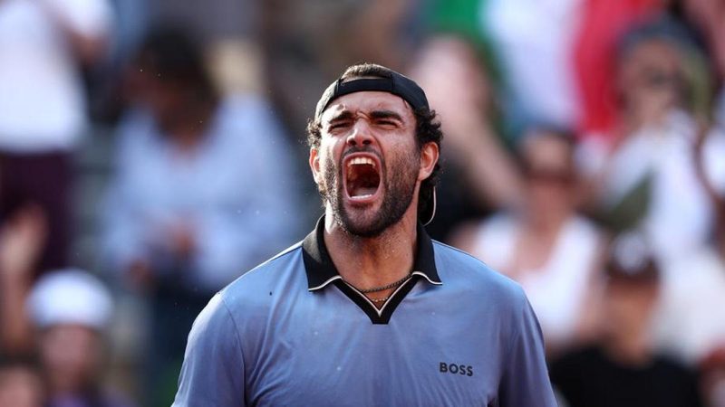 Berrettini conquista i quarti al Roland Garros battendo Cerundolo in un match emozionante