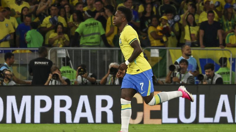 Le Brésil s'impose 6-2 contre le Panama : Vinicius Jr défend son ex-petite amie insultée