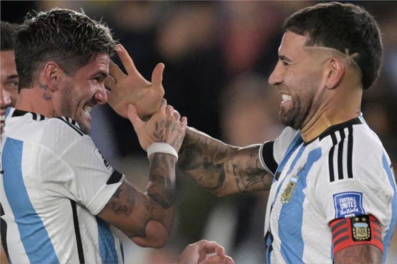 Otamendi y De Paul comparten habitación en la concentración de Argentina para el Mundial