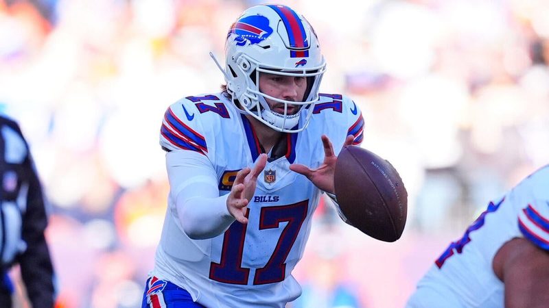 Buffalo Bills' 2026 Outlook: New Coach, Same Super Bowl Dreams Amidst High Expectations