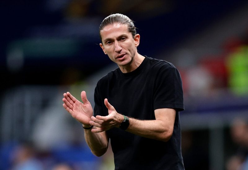Filipe Luís pronto per il Monaco: il Leverkusen frena per un intoppo burocratico