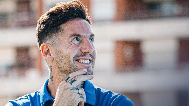 Aday Benítez sueña con el Girona mientras su Europa lucha por ascender