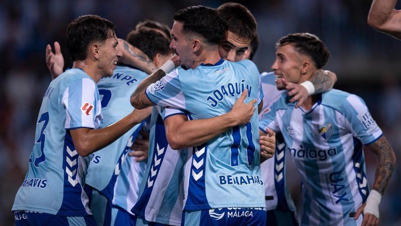El Córdoba CF define su futuro en la lucha por el ascenso a Primera División