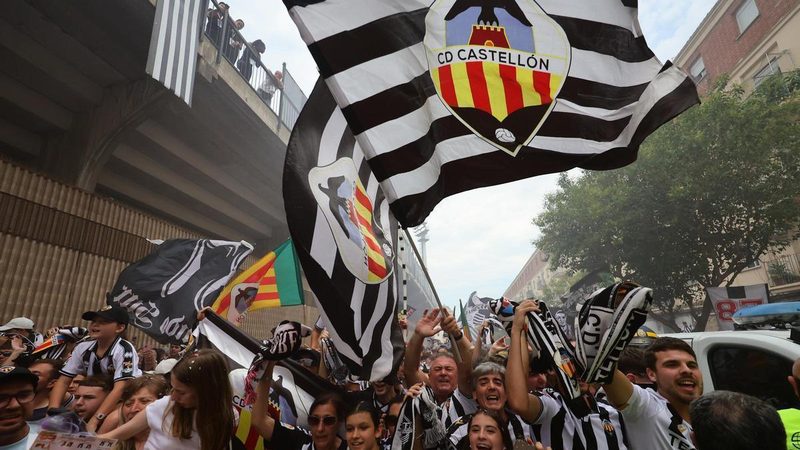 El Castellón pide apoyo a su afición para el decisivo playoff ante el Almería