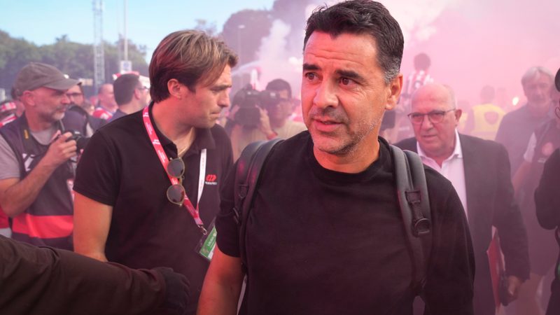 Míchel se une al Ajax en un reto por devolver al club a la élite europea