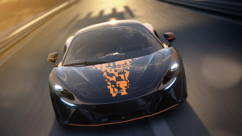 McLaren rinde homenaje a sus 1.000 carreras en F1 con una edición especial del Artura