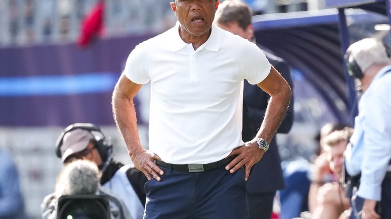 Le Paris FC : le dossier Antoine Kombouaré "traîne" alors que l'incertitude persiste