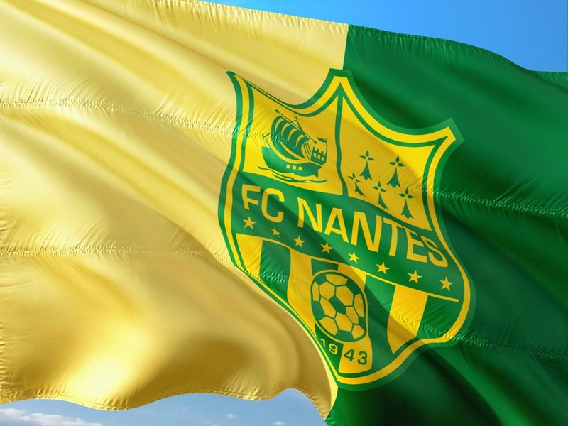 Le FC Nantes : De géant du football à la relégation, une quête d'identité