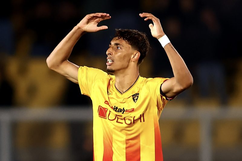 Il Bournemouth punta su Tiago Gabriel: il difensore del Lecce nel mirino della Premier