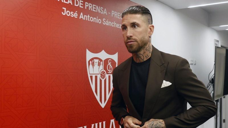 Sergio Ramos enfrenta la ira de los accionistas del Sevilla tras cambios en la oferta