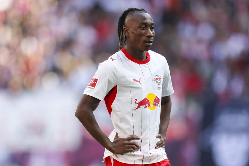 Il PSG punta su Yan Diomandé: sfida al Liverpool per il talento del Lipsia