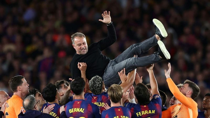 Hansi Flick wird erneut Trainer des Jahres in Spaniens La Liga ausgezeichnet