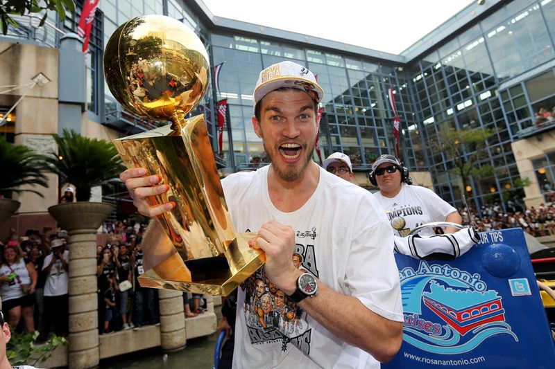 Tiago Splitter aposta na força dos Spurs nas Finais da NBA contra os Knicks