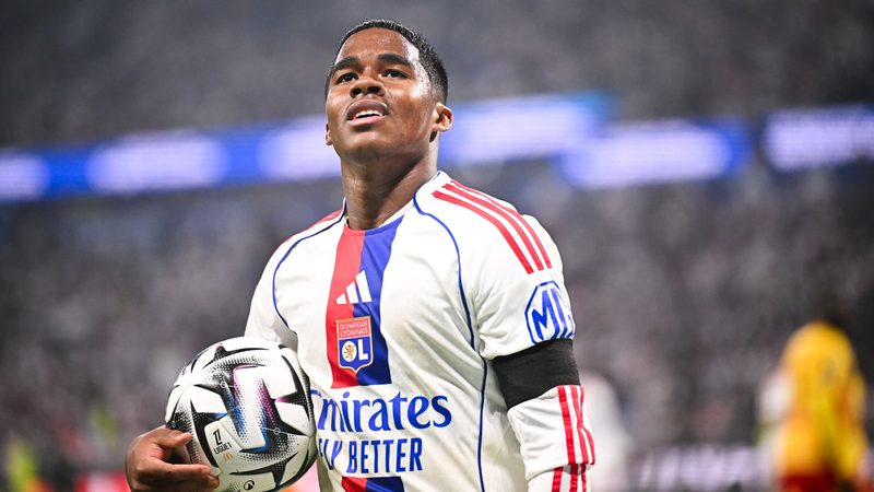 L'Olympique Lyonnais envisage l'avenir : Endrick, Tolisso et un mercato à venir