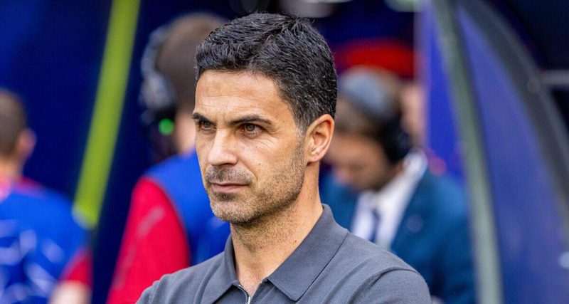 Arsenal se prépare au mercato après la défaite face au PSG : Leão dans le viseur ?
