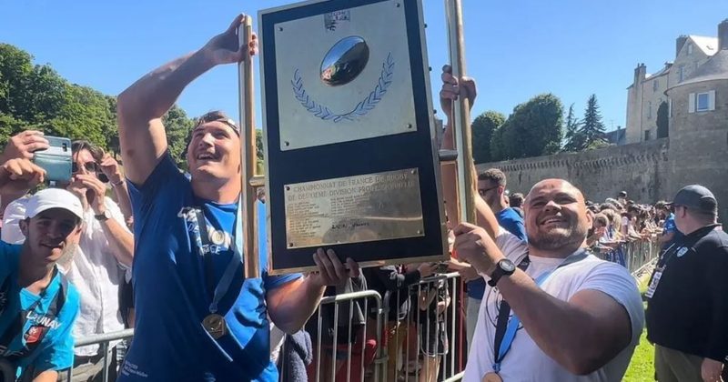 Le RC Vannes en route vers le Top 14 : une ville mobilisée pour la finale