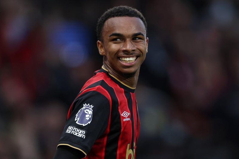 Arsenal and PSG Compete for Bournemouth's Rising Star Eli Junior Kroupi