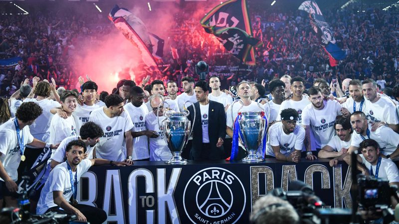 Le PSG fait sensation avec sa collection "Back 2 Back" : rupture de stocks et réassort en ligne