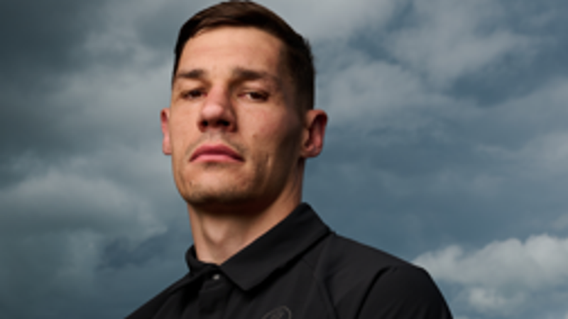 Chris Billam-Smith Embraces Homecoming Pressure Ahead of Rozicki Clash in Bournemouth