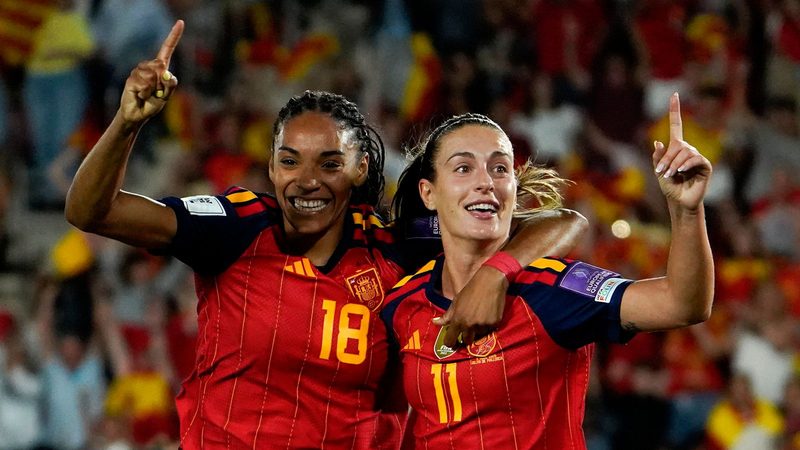 England Women Suffer 4-0 Defeat to Spain, World Cup Play-offs on the Horizon
