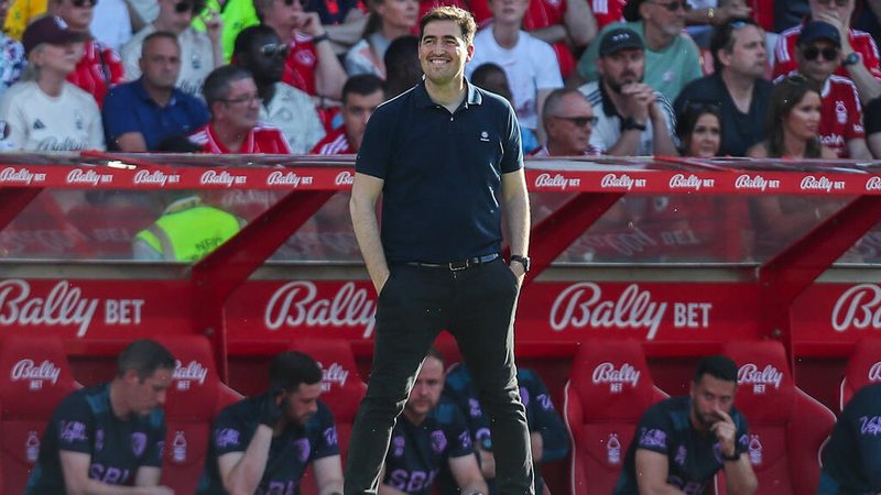 Andoni Iraola übernimmt das Traineramt beim FC Liverpool ab Juli 2023