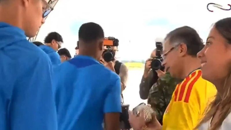 La polémica entre James Rodríguez y la hija de Gustavo Petro sacude el ambiente futbolístico