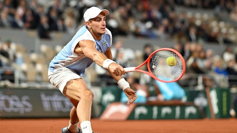 Matteo Arnaldi : Le Phœnix italien se hisse en demi-finales de Roland-Garros