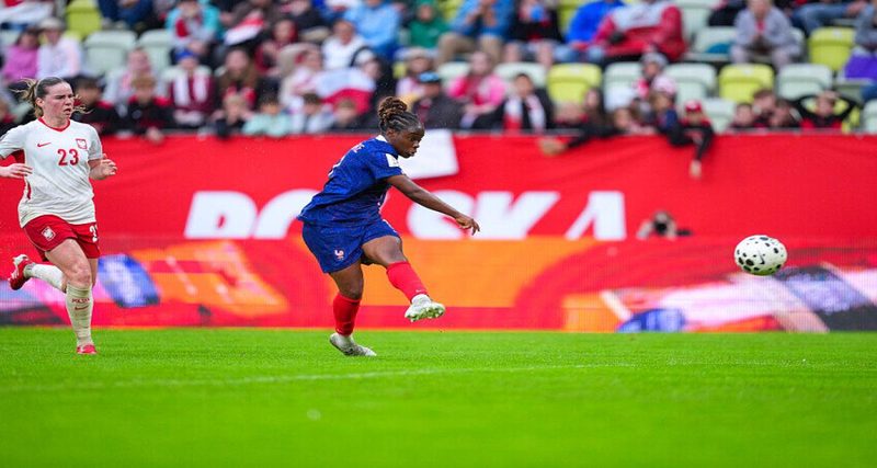 L'Équipe de France Féminine brille avec le but somptueux de Baltimore en Pologne
