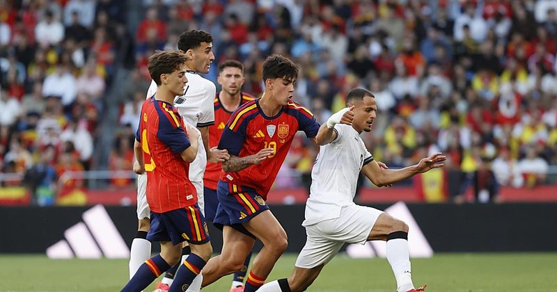 Un amistoso sin brillo: España empata ante Irak en Riazor