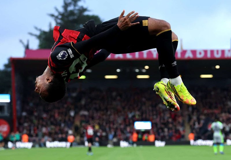Eli Junior Kroupi bleibt vorerst bei Bournemouth trotz PSG-Gerüchte