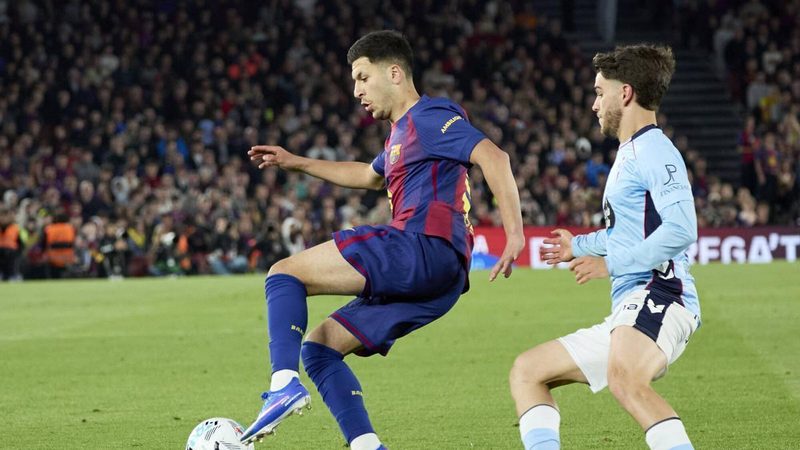 El futuro de Bardghji en el aire: seis clubs de la Premier League lo buscan