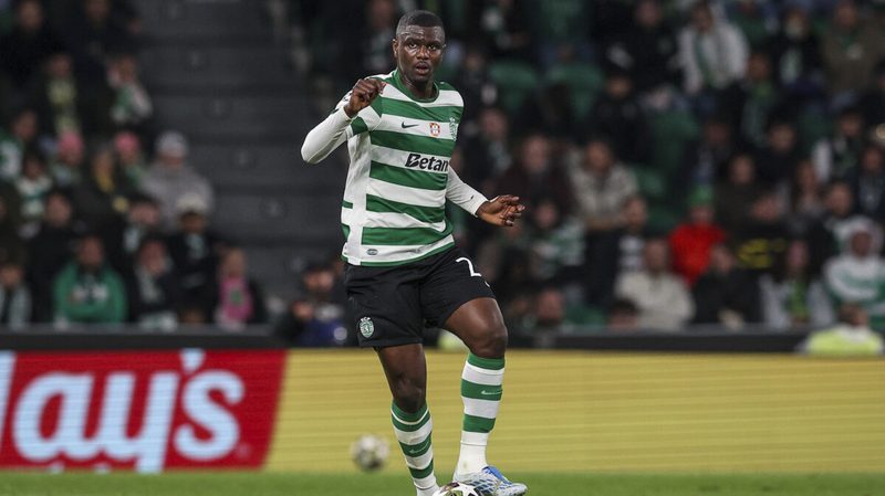 Leeds United plant Rekordangebot für Innenverteidiger Ousmane Diomande