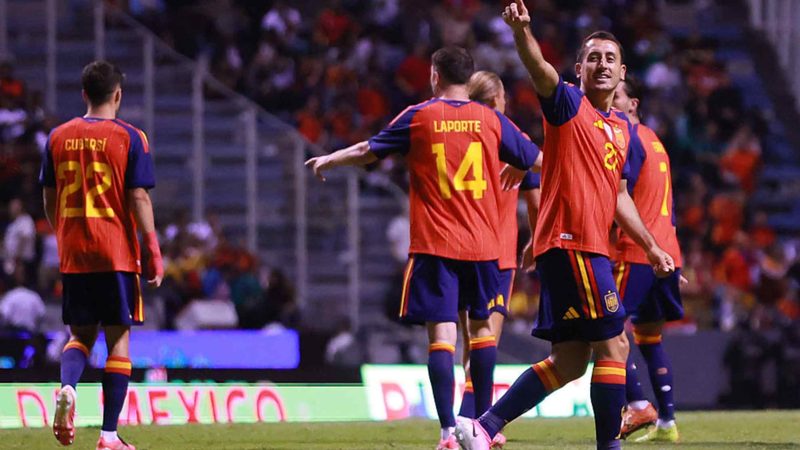 Mikel Oyarzabal establece un récord histórico marcando en seis partidos consecutivos