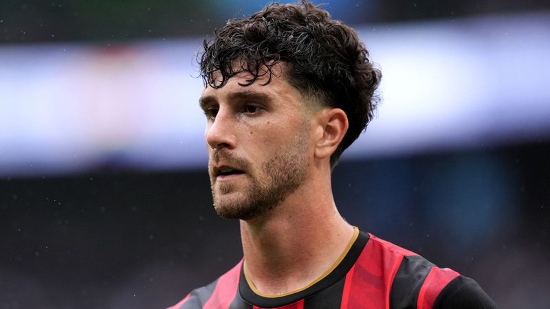 Tottenham Secures Marcos Senesi from Bournemouth on Free Transfer