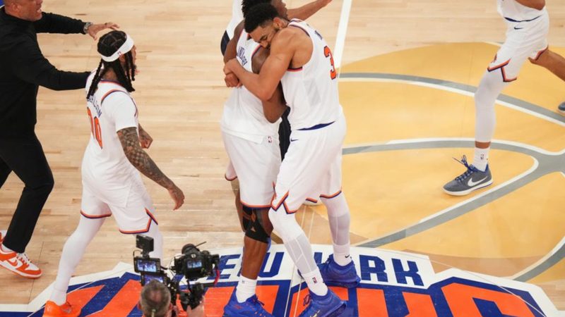 Los Knicks logran una remontada histórica y están a un paso de conquistar la NBA