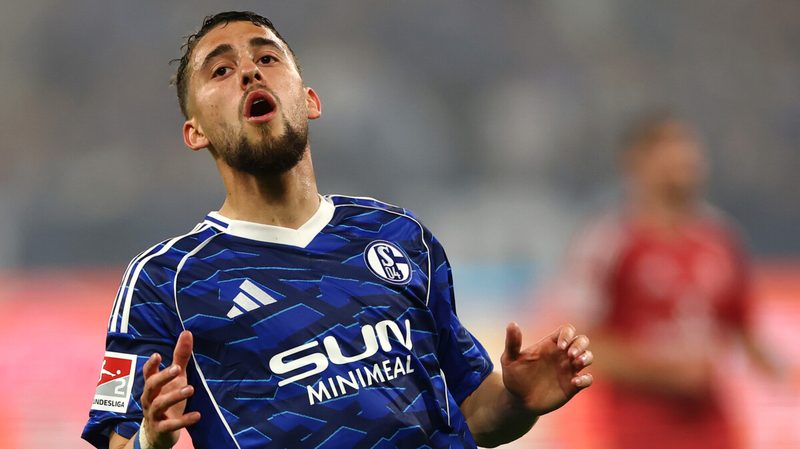 Aouchiche äußert Sehnsucht nach Ligue 1, doch Schalke bleibt gelassen